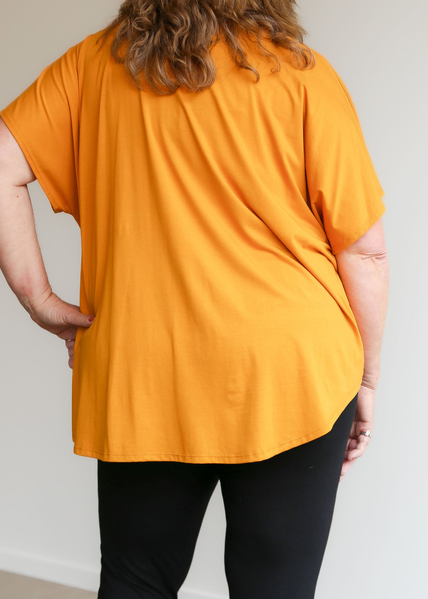 Ann Asymmetric Top -Dijon