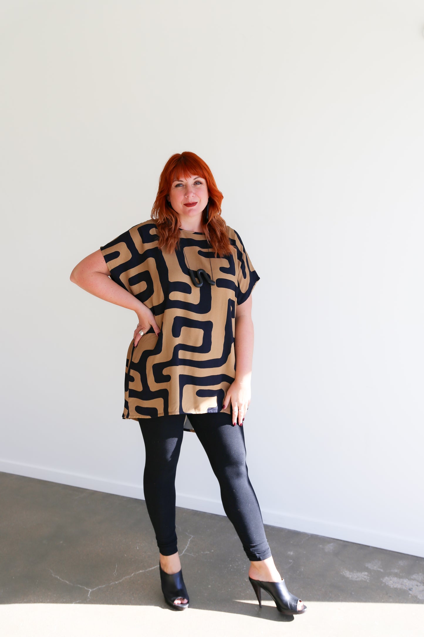 Sheila Tunic Top -Gold & Black