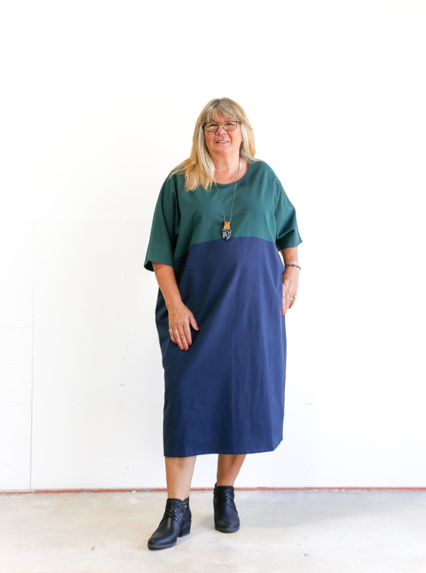 Conny Colour Blocked Dress -Pine & Navy