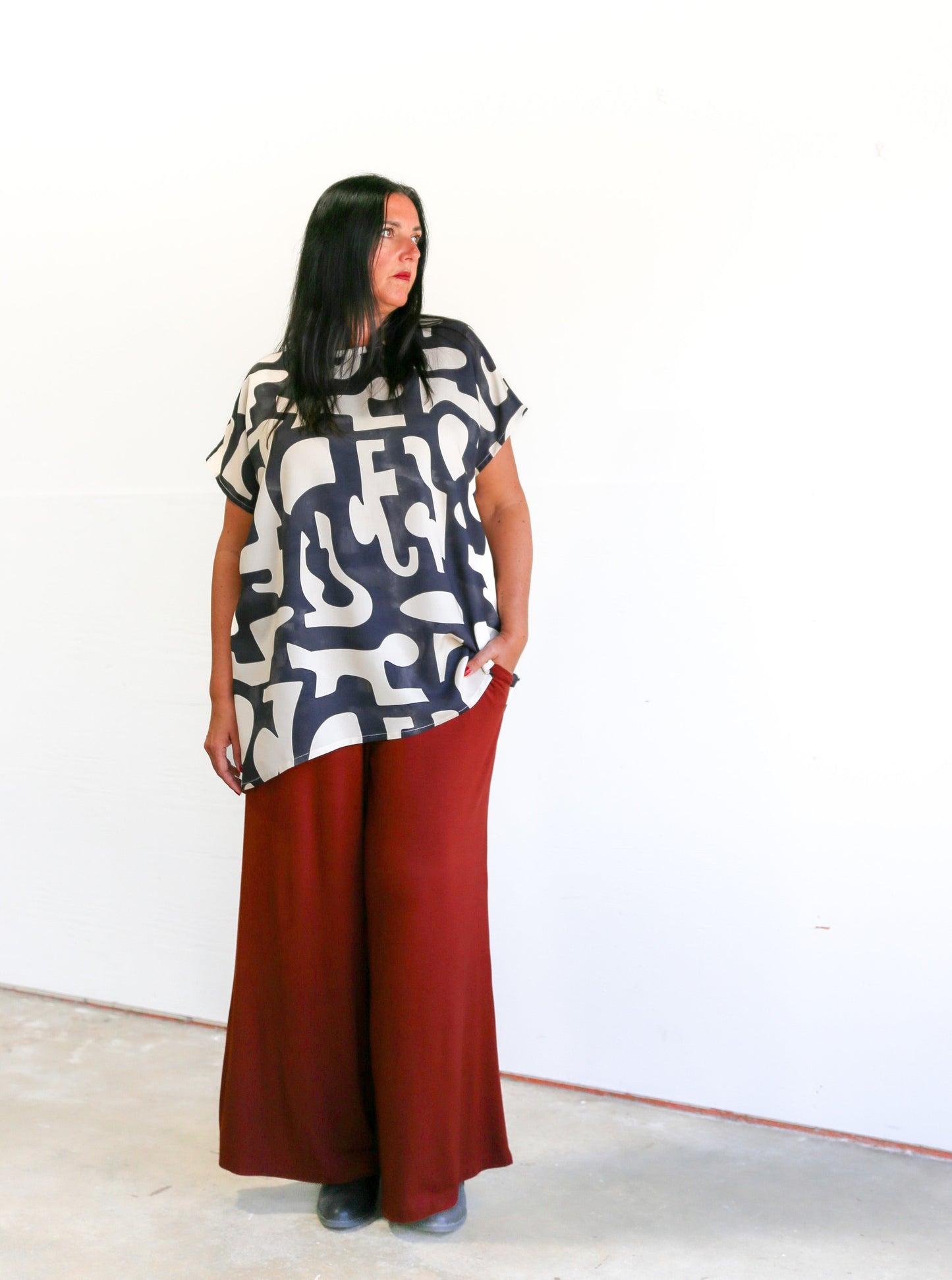 Sheila Tunic Top -Cream & Charcoal Print