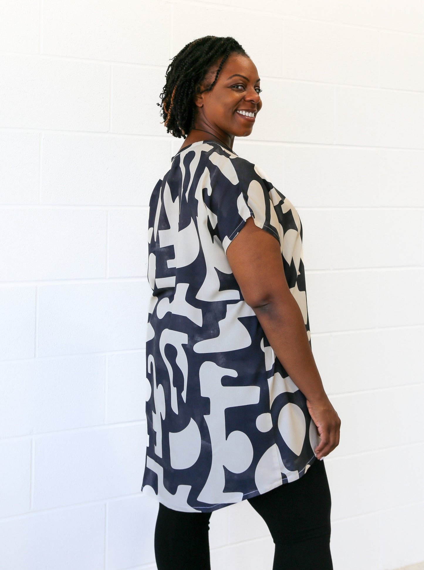 Sheila Tunic Top -Cream & Charcoal Print