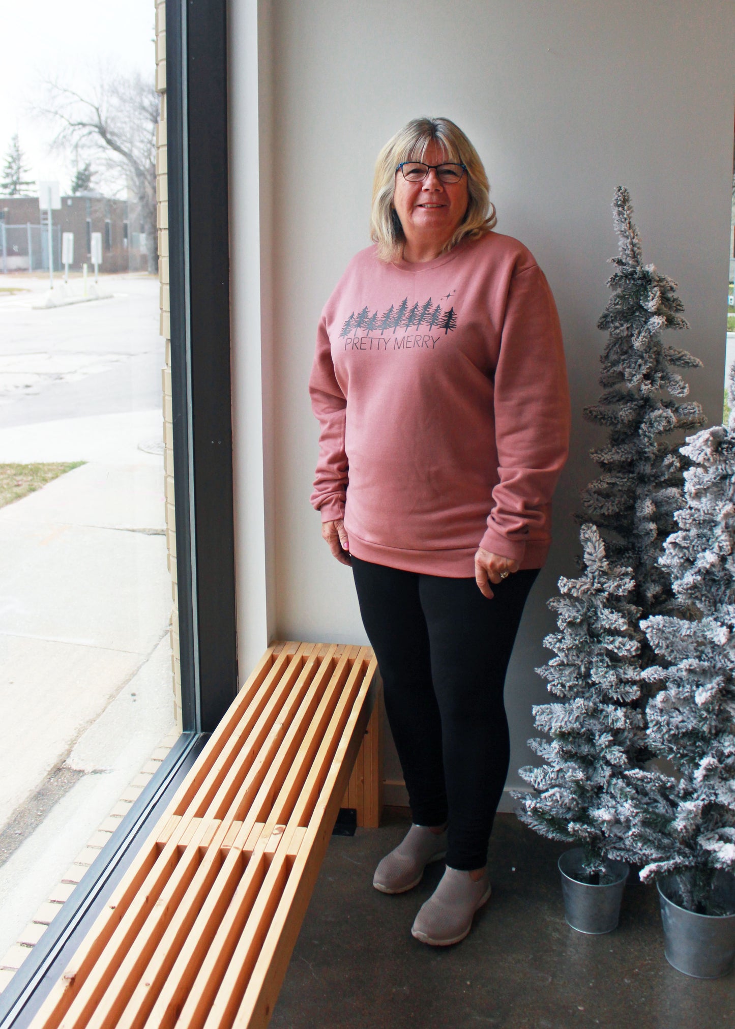Pretty Project Sweatshirt -PRETTY MERRY