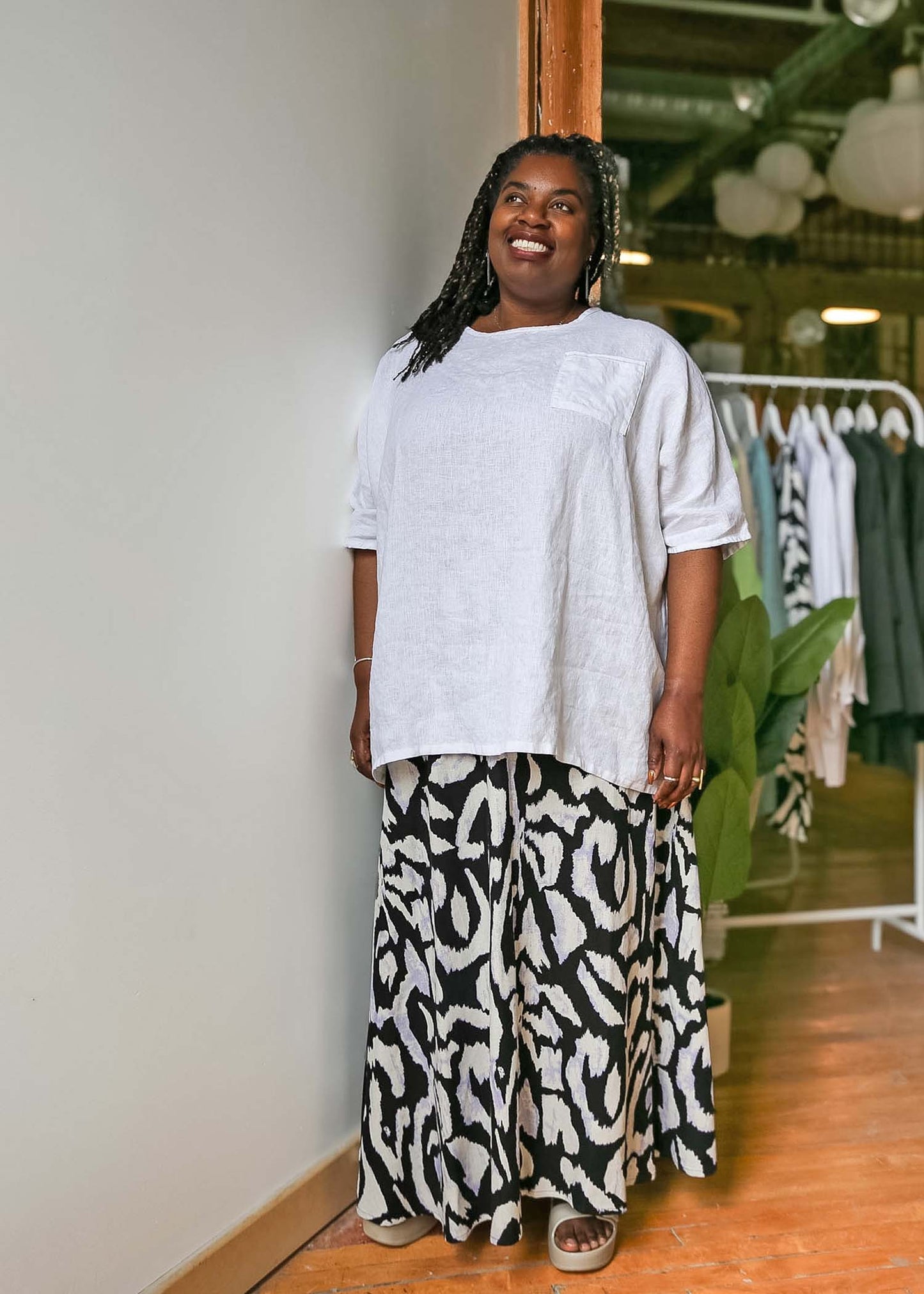 Sandy Tunic -Linen -Black or White