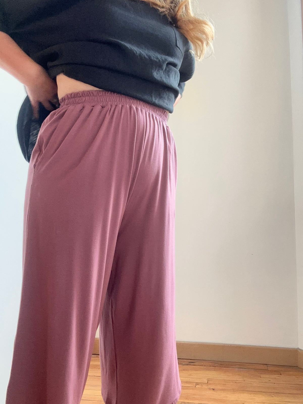 Erin Capris -Rose