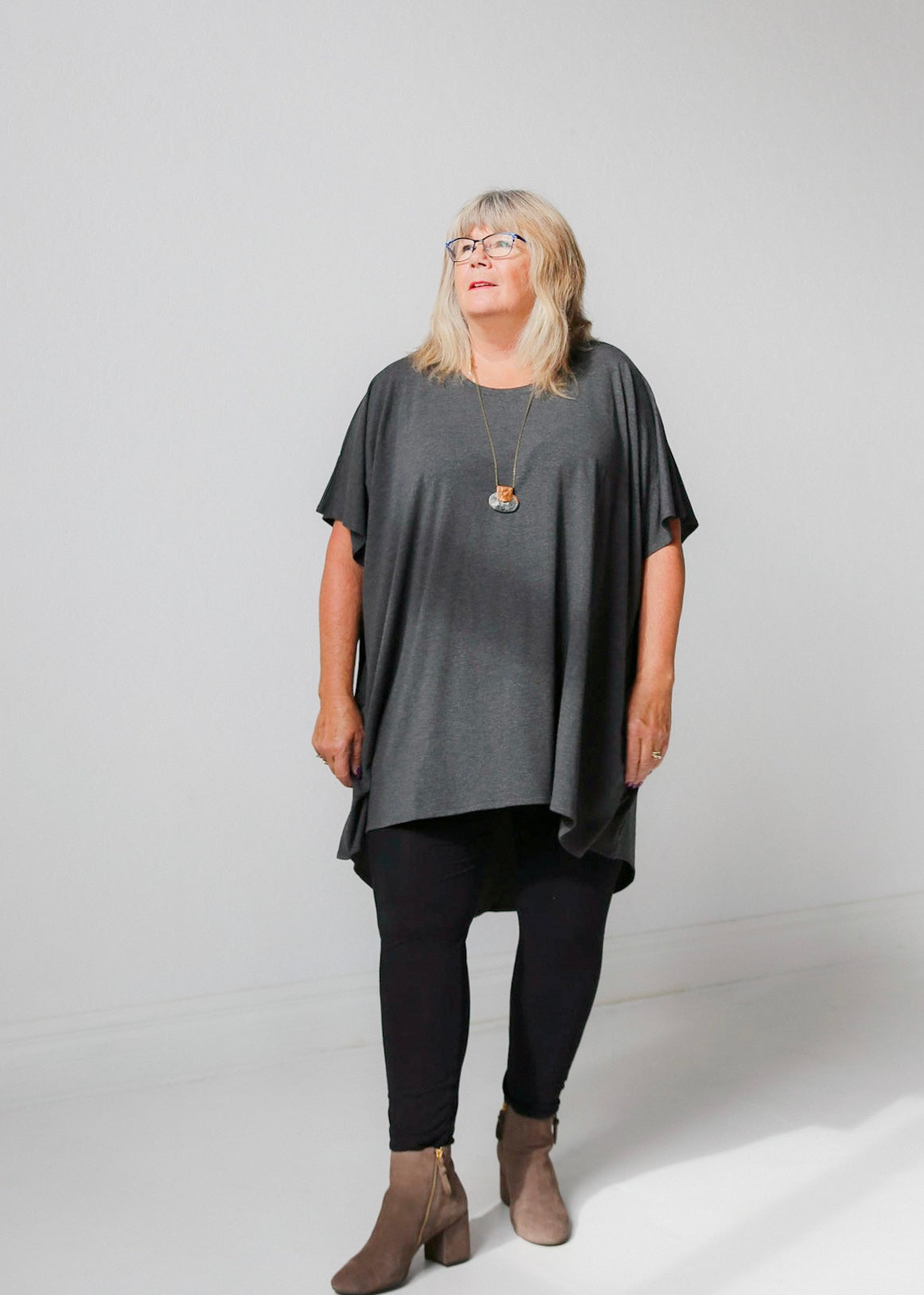 Lizzy Long Tunic Top -Charcoal