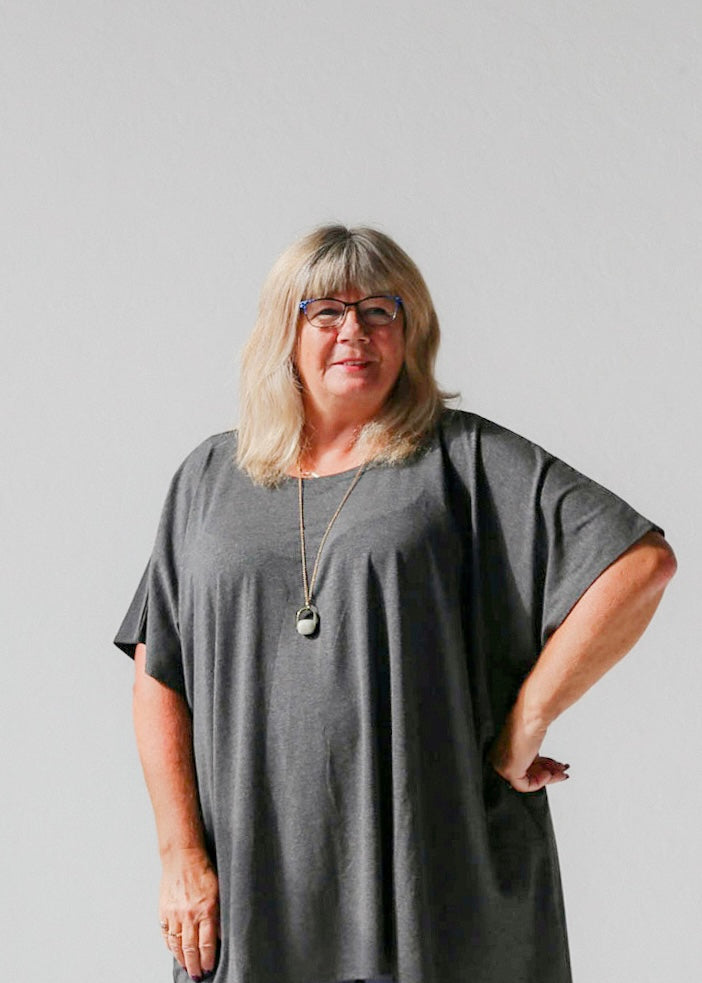 Lizzy Long Tunic Top -Charcoal