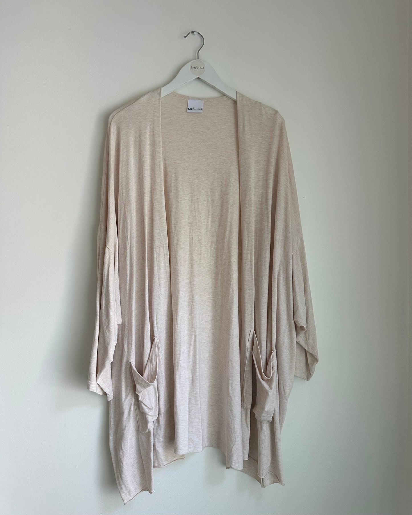 PreLoved -Kelly Boxy Cardigan -Cream -B & D