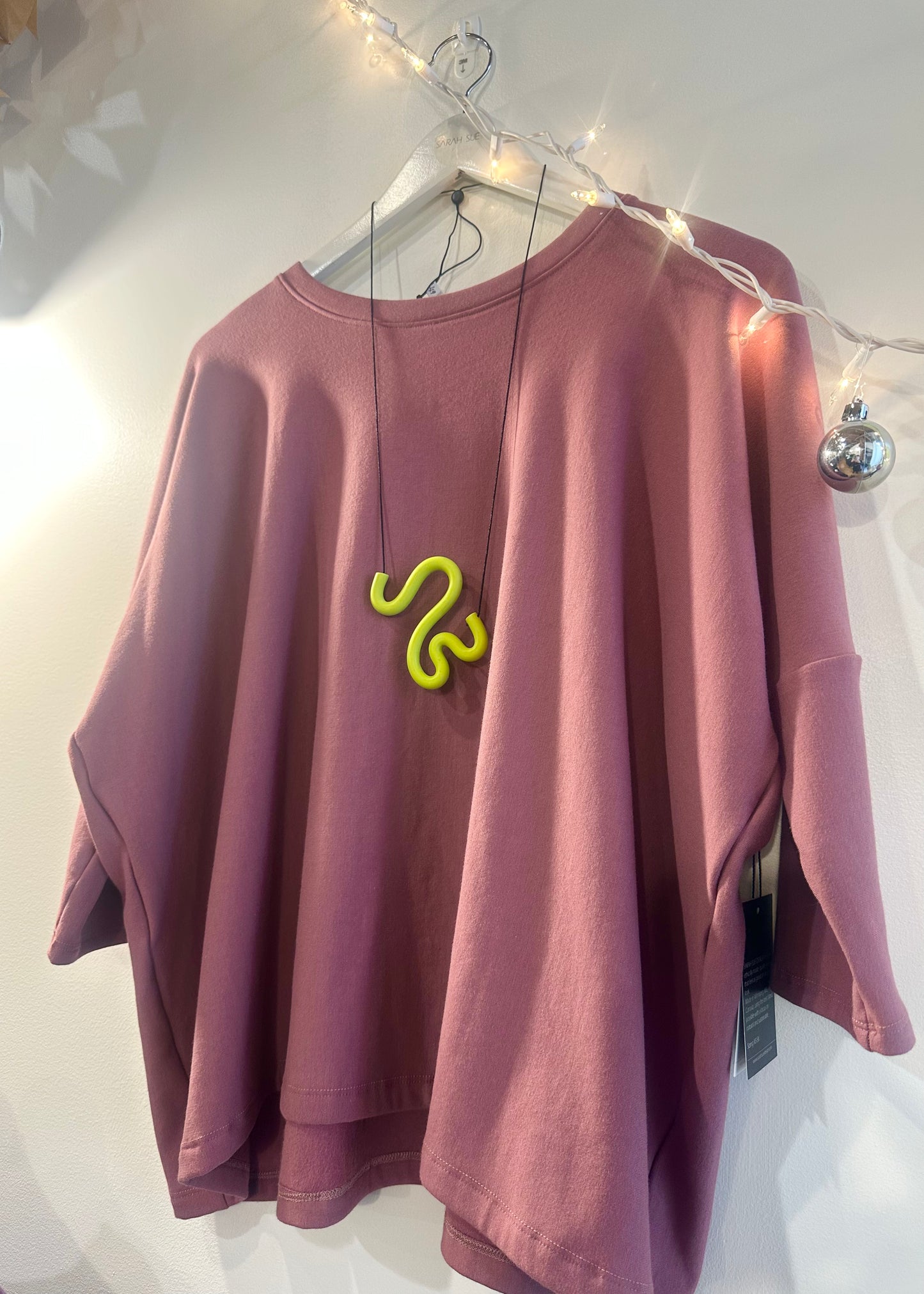 Bare-No-Tools -Necklace *Squiggle abstract -Large -Chartreuse