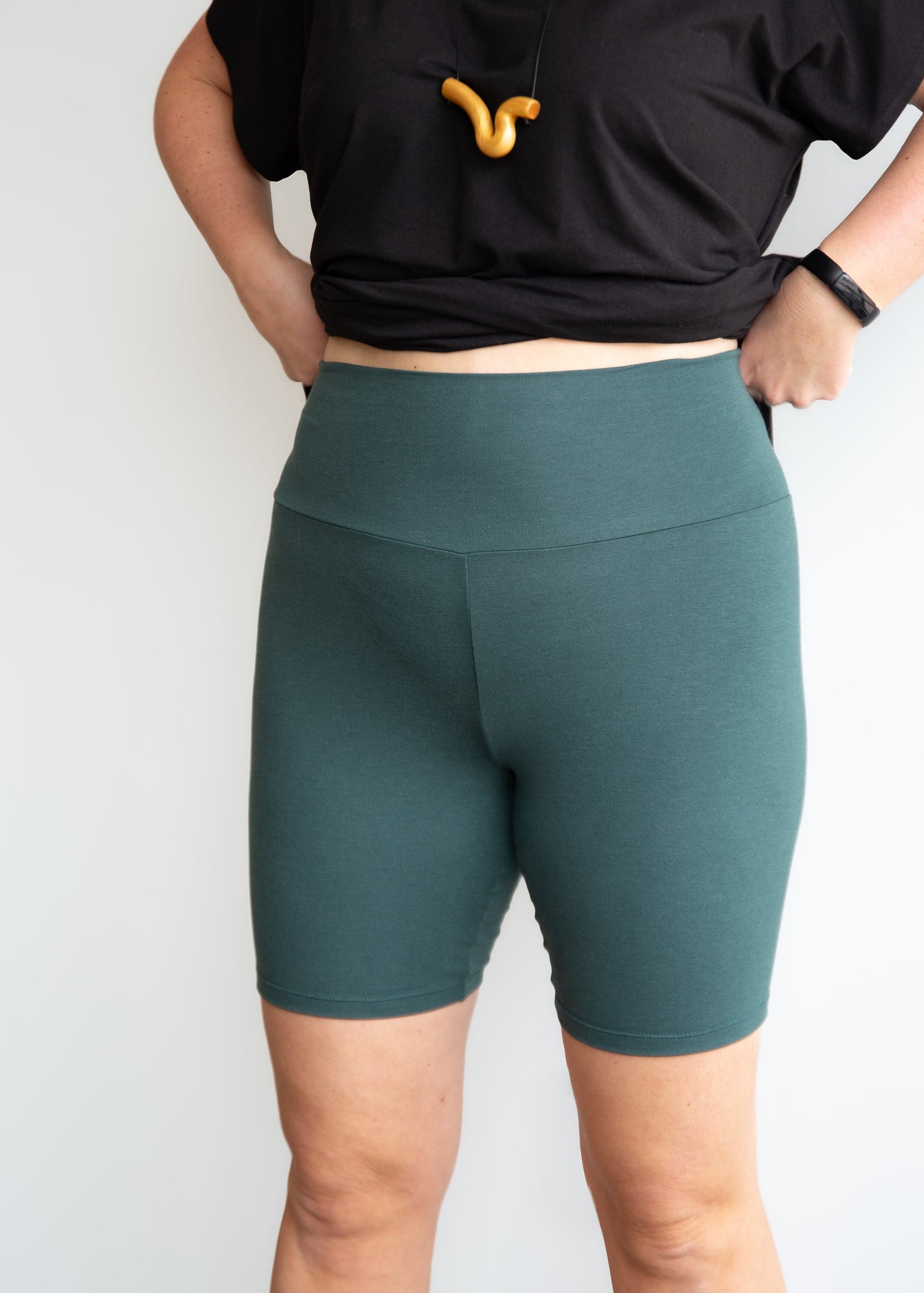 Lily Leggings -Shorts -Pine -D