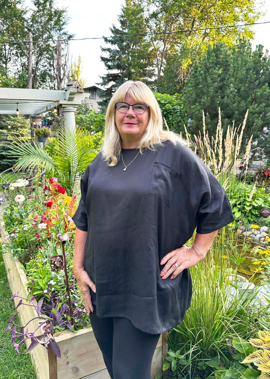 Sandy Linen Tunic -Black