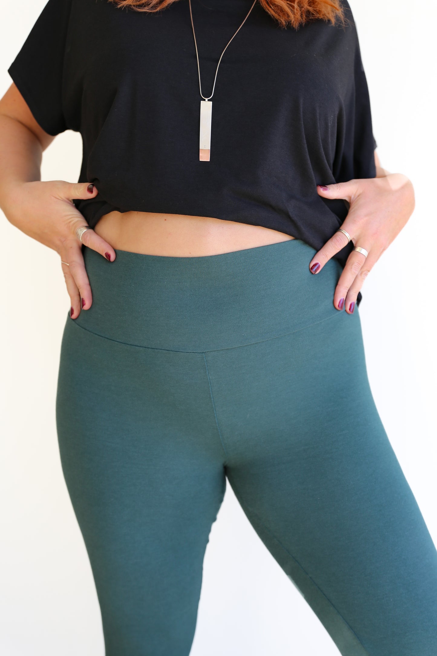 Lily Capri Leggings