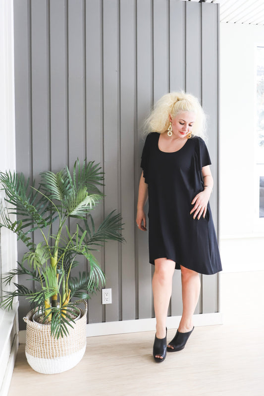 Rosie Ruffle Sleeve Dress -Black
